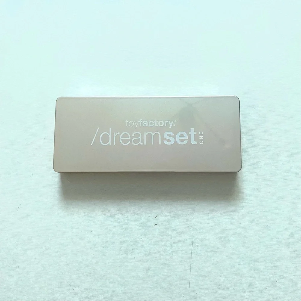 Toyfactory Dreamset Highlighter Serum Palette brand new